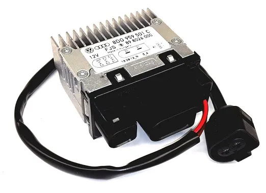 Regulator obrotów wentylatora (sterownik) 8D0959501C VAG