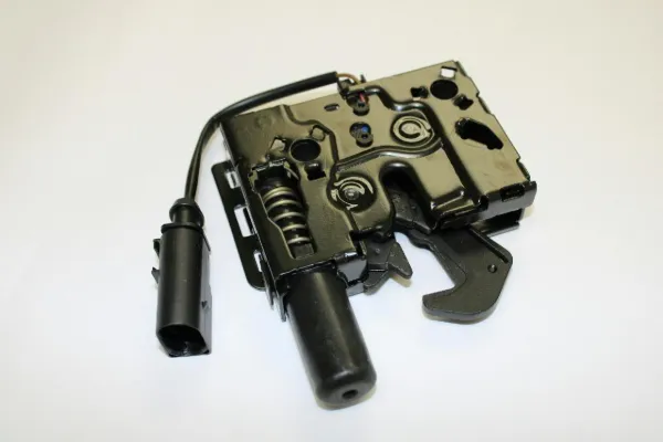 Zamek maski 8S0823509B VAG
