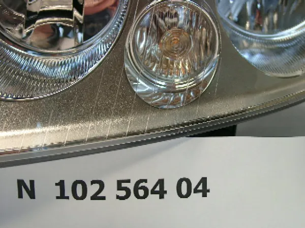 Żarówka N10256404 VAG