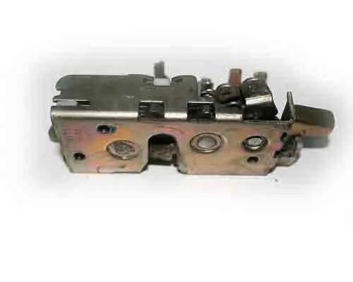 Zamek drzwi tylnych prawych Ford Focus IV