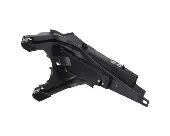 Wspornik do mocowania błotnika przedniego prawy tylny