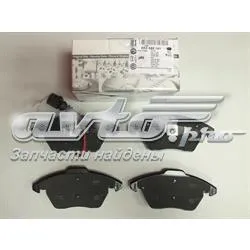 Klocki hamulcowe przednie tarczowe 5K0698151 VAG