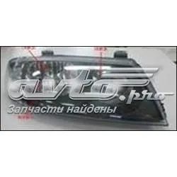 Reflektor prawy 2601095F0E Nissan/Infiniti