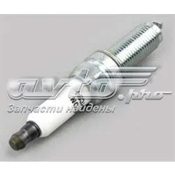 Świeca zapłonowa RER8ZWYCB4 Chrysler