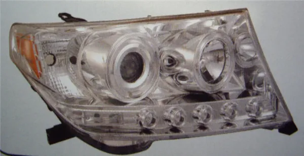 Reflektor prawy 21211M1R Polcar