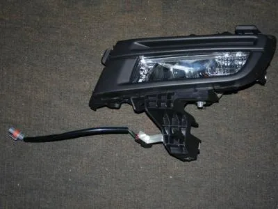 Lampa przeciwmgielna lewa Mazda 3 BK12
