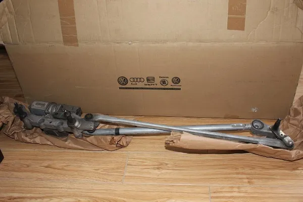 Mechanizm wycieraczek 4L1955023F VAG