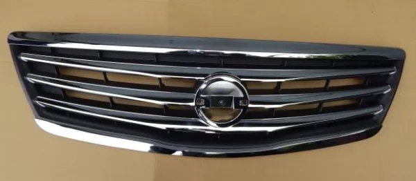Atrapa chłodnicy Nissan Teana J32