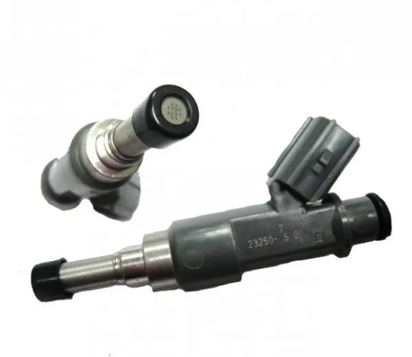 Wtryskiwacz paliwa Toyota FORTUNER N5, N6