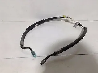 Przewód hydraulicznego układu wspomagania wysokiego ciśnienia, od pompy do maglownicy (mechanizmu) 4455A017 Mitsubishi
