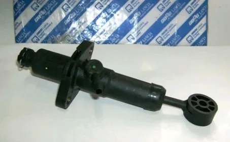Cylinder sprzęgła główny 55196181 Fiat/Alfa/Lancia