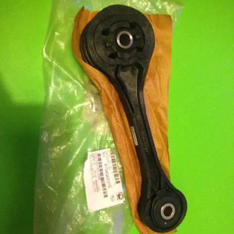 Poduszka (podpora) silnika tylna 41040AC000 Subaru