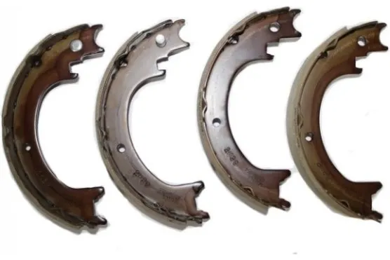 Klocki hamulcowe tylne bębnowe 4800A057 Mitsubishi
