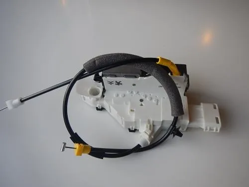 Zamek drzwi przednich lewych 9681335380 Fiat/Alfa/Lancia