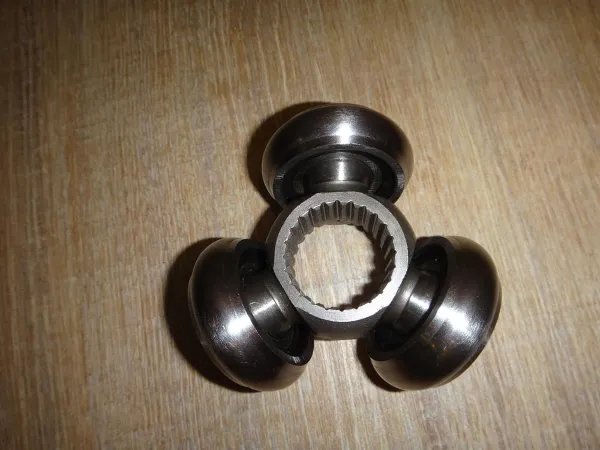 Przegub homokinetyczny wewnętrzny trójramienny 2T143W007BA Ford