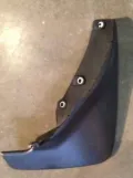Chlapacz przedni prawy Mazda 3 BK12