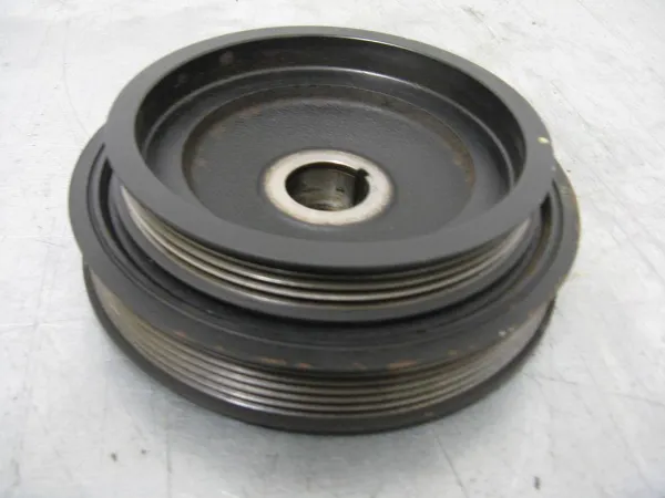 Koło pasowe wału korbowego 123039F610 Nissan/Infiniti