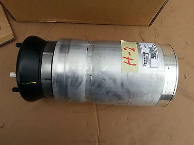 Poduszka pneumatyczna (resor pneumatyczny) mostu przedniego LR018172 Land Rover