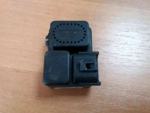 Czujnik temperatury zewnętrznej 969852D700 Hyundai/Kia