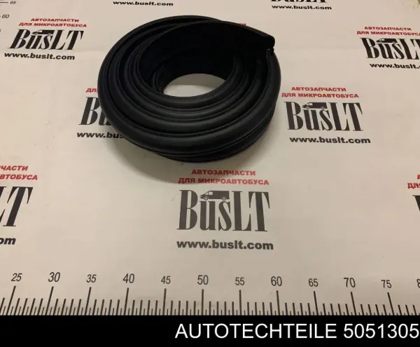 Uszczelniacz drzwi tylnych (na karoserii) 5051305 Autotechteile