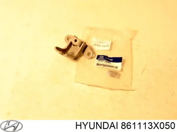 Szyba przednia 861113X050 Hyundai/Kia