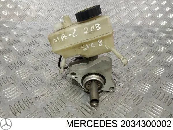 Zbiorniczek głównego cylindra hamulcowego (płynu hamulcowego) Mercedes C S203