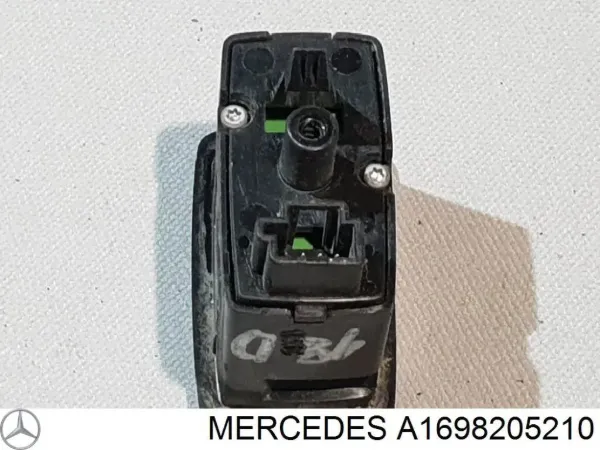 Panel przyciskowy sterowania podnośnikiem szyby przedni prawy A1698205210 Mercedes