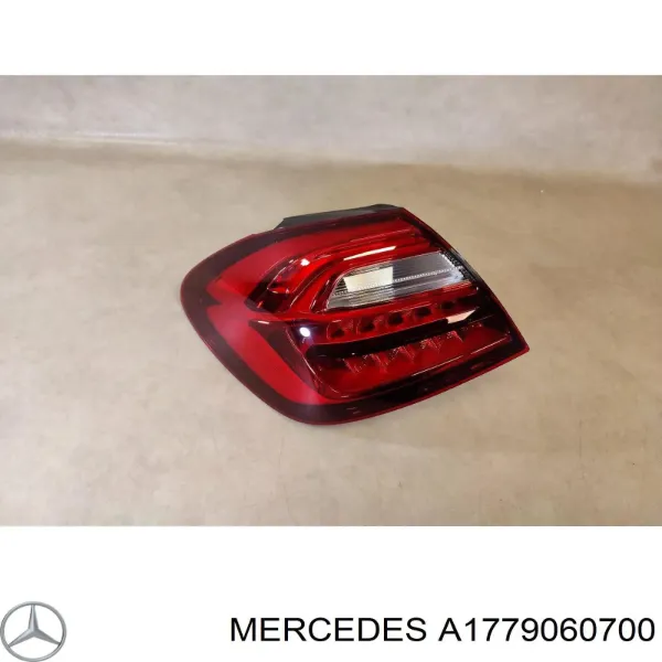 Lampa zespolona tylna lewa Mercedes A W177