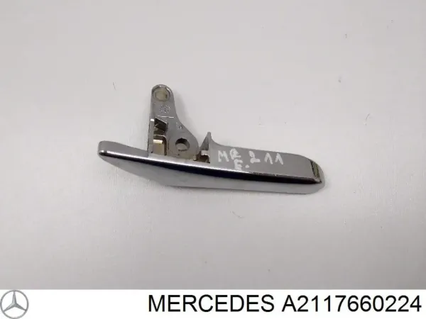 Klamka drzwi bocznych (przesuwnych) wewnętrzna prawa A2117660224 Mercedes
