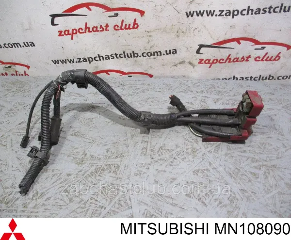 Skrzynka bezpieczników MN108090 Mitsubishi