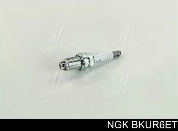 Świeca zapłonowa BKUR6ET NGK