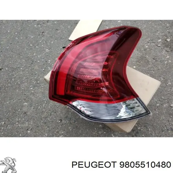 Lampa zespolona tylna prawa zewnętrzna 9805510480 Peugeot/Citroen