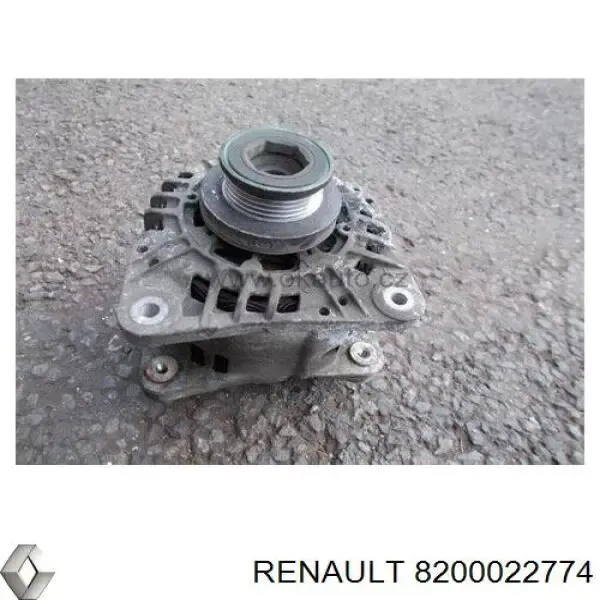 Alternator 8200022774 Renault (RVI)