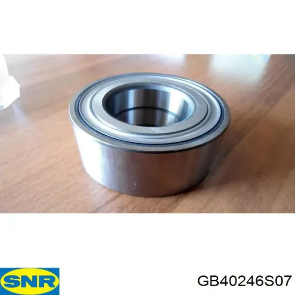 Łożysko piasty przedniej GB40246S07 SNR