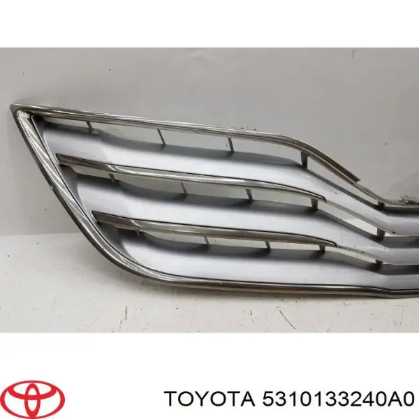 Atrapa chłodnicy 5310133240A0 Toyota