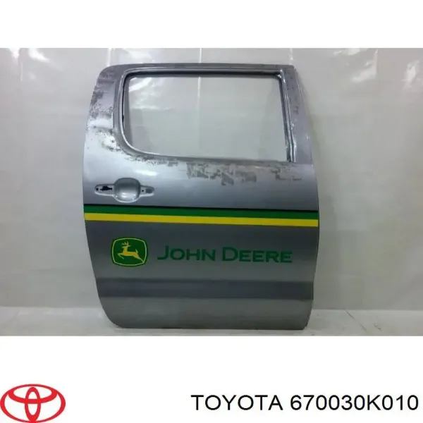 Drzwi tylne prawe Toyota Hilux KUN25