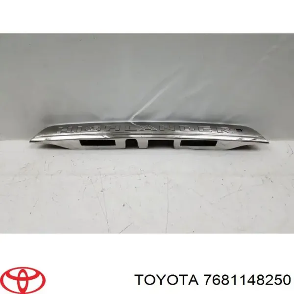 Nakładka bagażnika (3/5 drzwi tylnych) 7681148250 Toyota