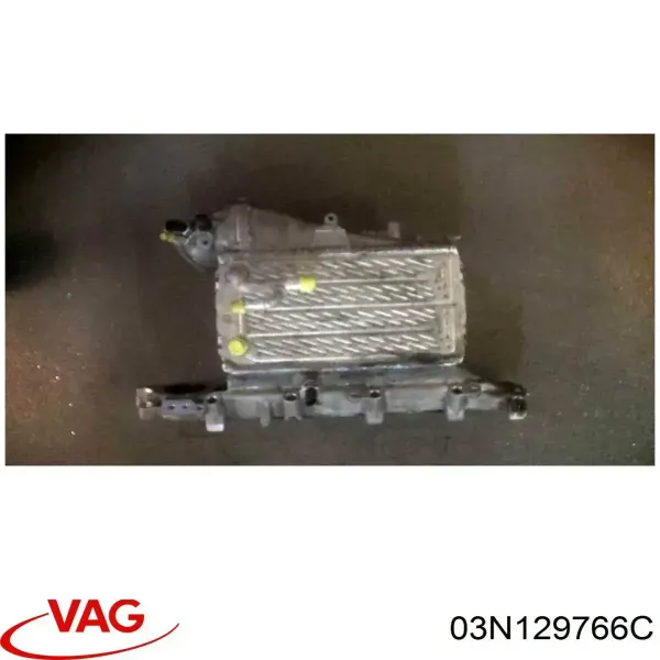 Kolektor ssący 818685 VALEO