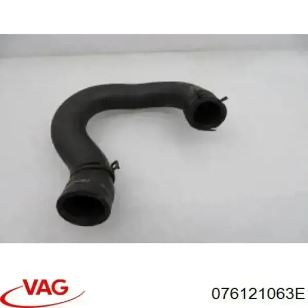 Przewód (króciec) układu chłodzenia 076121063E VAG