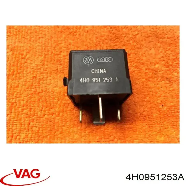 Przekaźnik wentylatora 4H0951253A VAG