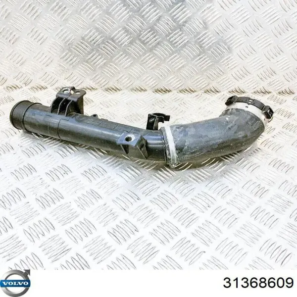 Przewód (króciec) intercoolera 31338544 Volvo