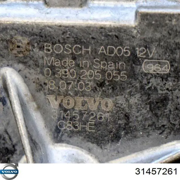 Silniczek wycieraczki tylnej szyby Volvo XC40 536