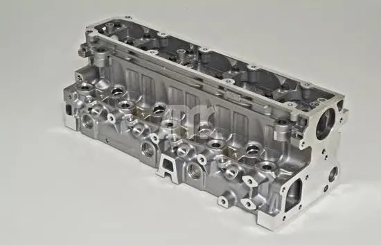 Głowica cylindrów 908592K AMC