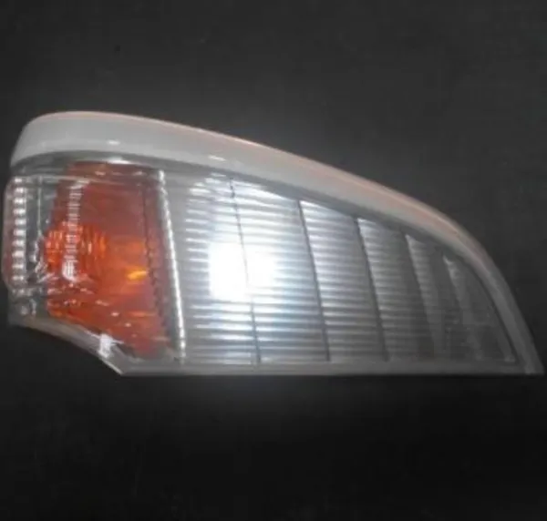 Kierunkowskaz prawy MK427118 Mitsubishi