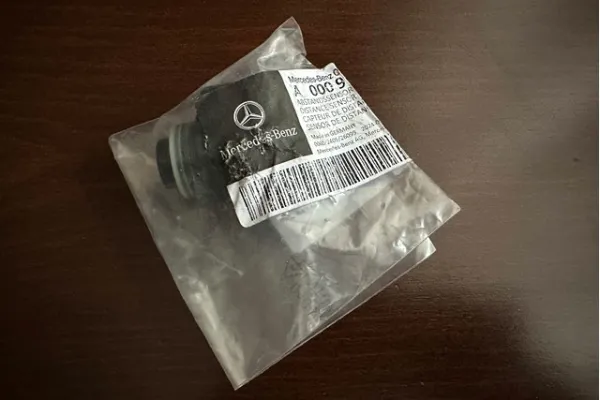 Czujnik parkowania przedni/tylny boczny A00090533079999 Mercedes