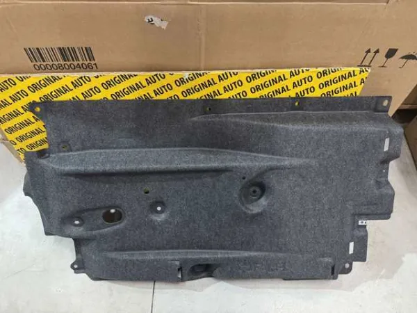 Osłona podłogi przednia lewa KB7W563H0C Mazda