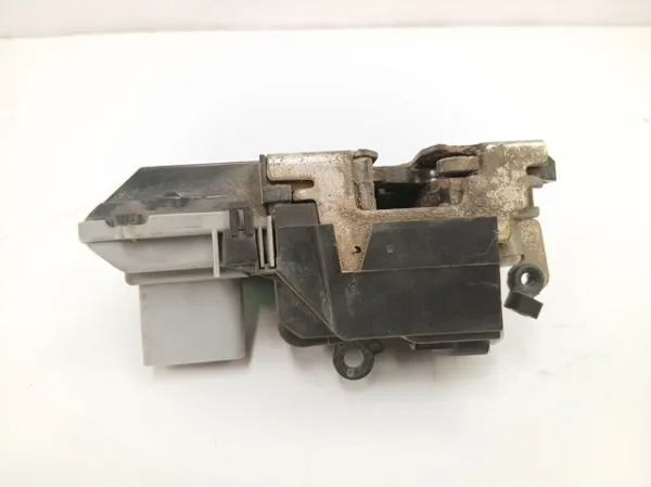 Zamek drzwi przednich prawych Peugeot 307 3A, 3C