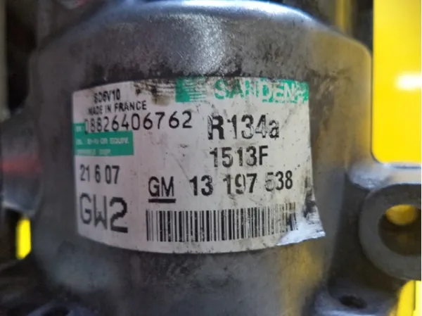 Sprężarka klimatyzacji 13197538 General Motors