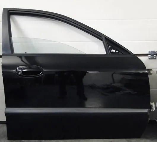 Drzwi przednie prawe Chevrolet Evanda V200