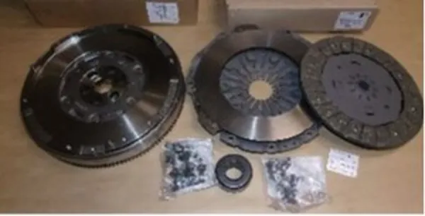 Zestaw sprzęgła (3 części) 1675875980 Peugeot/Citroen
